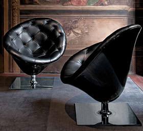 Moor(e) di Driade by Philippe Starck Moor(e) di Driade by Philippe Starck