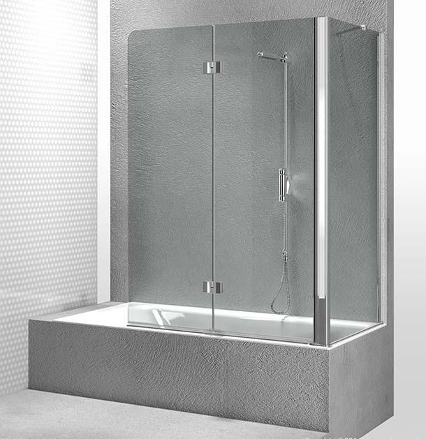 Pareti per vasca da bagno Bagno con vetrata su giardino