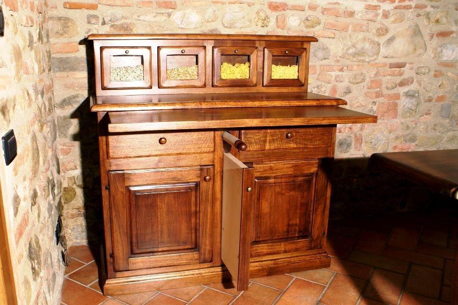 Madia da cucina con piano estraibile Cucina con piano lavoro a scomparsa
