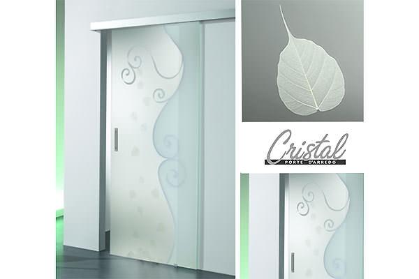 Porte in Bagno con vetrata su giardino