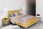 Camera da letto Maisons du Monde con letto in massello di noce berkley