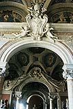 Una volta in stile barocco, decorata con stucchi e affreschi.