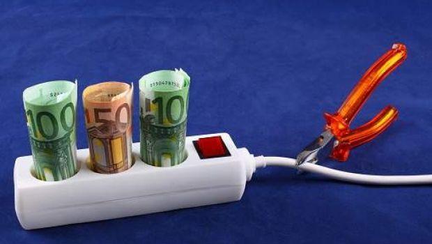 Distacco energia elettrica e risarcimento del danno Riallaccio enel dopo distacco