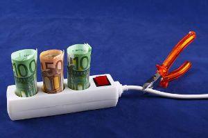 Consigli per dimezzare i costi energetici in casa