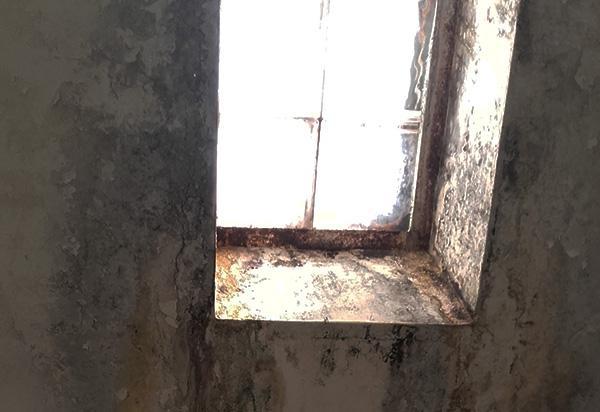 Manutenzione lucernari Infiltrazioni d acqua dal lucernario