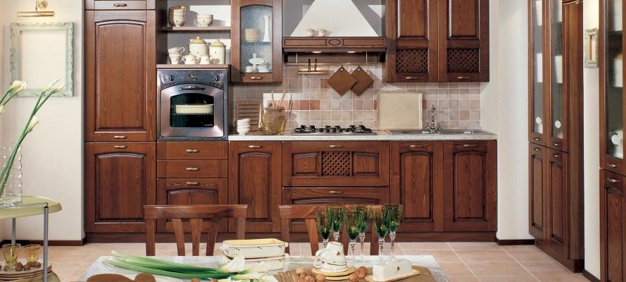 Cucine classiche, rustiche e in legno: modelli e caratteristiche Modelli di cucine classiche