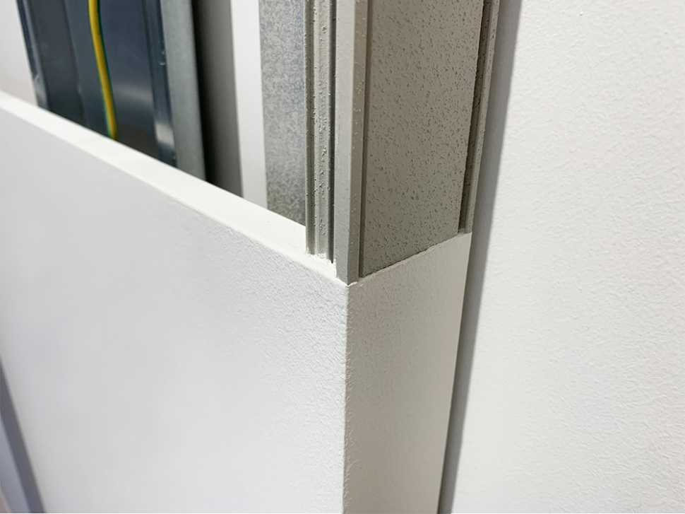 Resin-coated profiles for sliding doors - Eclisse