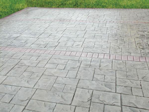 Cemento stampato isoplam.jpg Pavimento in cemento stampato