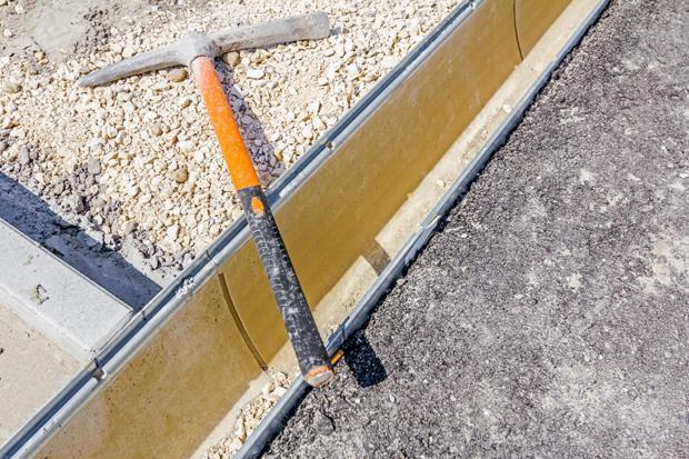 Canali di gronda e pluviali Canalette raccolta acqua per terrazzi