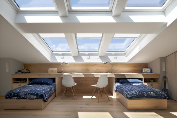Ricavare una camera da letto in mansarda con le finestre Velux
