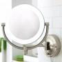 Idee bagno: specchio luminoso per il trucco