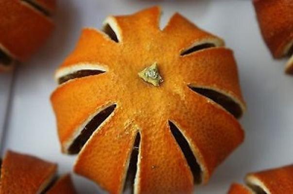 Arancia essiccata tagliata
