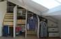 Organizzare gli armadi in una cameretta in mansarda - Okapì