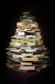 Albero di Natale fai da te con libri
