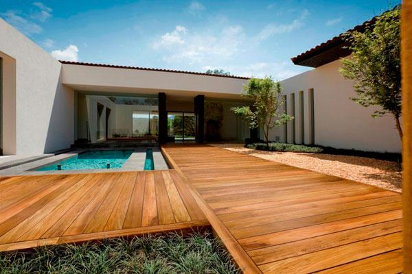 Pavimenti in legno per esterni Pavimenti per esterni in legno