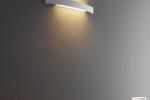 Lampada da parete dal design minimalista, da FontanaArte