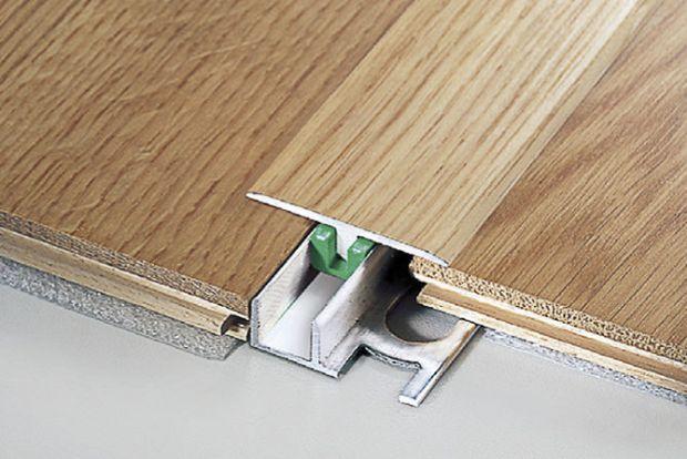 Kit Di Installazione Per Pavimenti In Legno Laminato Con 60