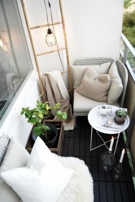 15 idee per arredare un balcone piccolo con orginalità Arredare un balcone