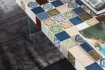 Tavolo in ceramica collezione Air MadeTerraneo di Lago, texture Estate