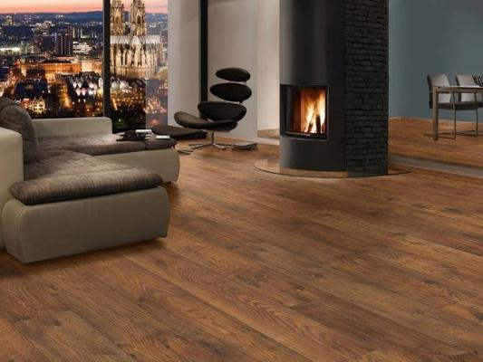 Parquet laminato, una scelta economica e funzionale Laminato in resina impermeabile
