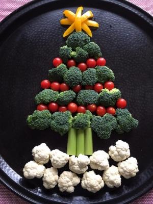 Albero di Natale con verdure commestibili, da melaniecooks.com