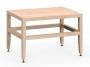 Tavolino in legno grezzo dal design semplice, da Coquo