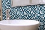 Piastrelle adesive effetto mosaico per bagno