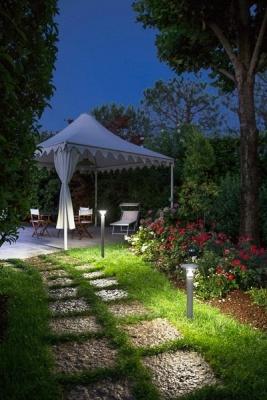 Lampioncini percorso giardino: Cantharellus Goccia Illuminazione