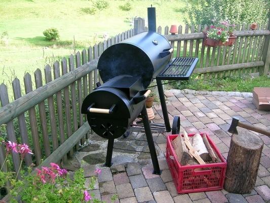 Angolo barbecue nell'outdoor