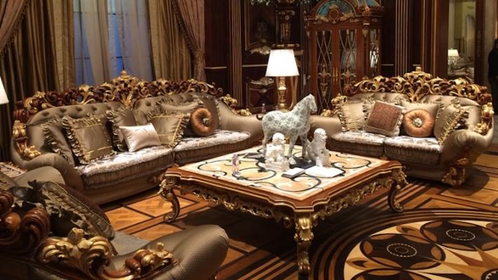 Lopezi Arredamenti: divani, tavoli e poltrone realizzati in stile barocco