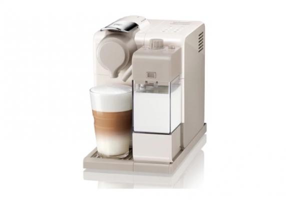 Piccoli elettrodomestici per la colazione: macchina cappuccino, da Nespresso