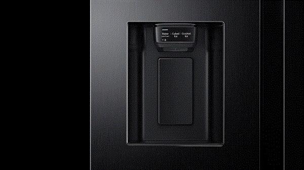 Display frigorifero nero Samsung Side by side
