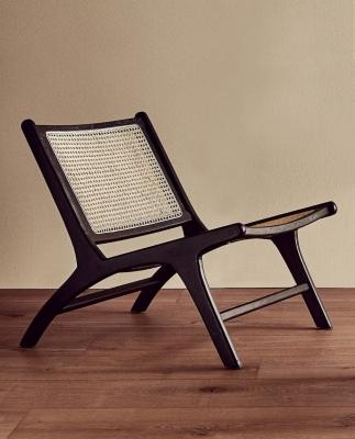 Sedia in legno di Teak e rattan - Design e foto by Zara Home