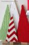 Addobbi natalizi con vecchi maglioni: alberelli, da finditmakeitloveit.com
