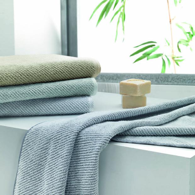 Jingyun 3 PCS Grandi asciugamani da bagno, morbidi asciugamani in cotone,  leggeri asciugamani a nido d'ape, bagno perfetto per l'uso quotidiano - F19  : : Casa e cucina