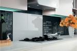 Pannello paraschizzi per la cucina in vetro - Design e foto by Leroy Merlin