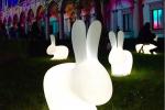 Lampada da giardino Rabbit di Qoboo commercializzata da Seriarreda