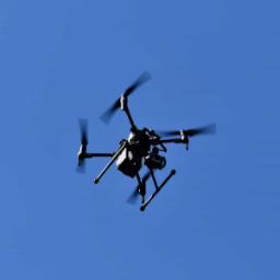Controlli con il drone per la sostituzione di vecchie pensiline