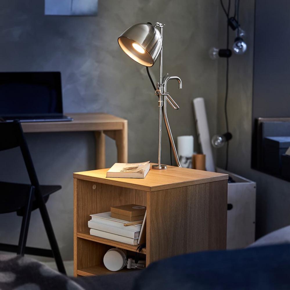 Lampada da tavolo con morsetto RÅVAROR - Foto by Ikea