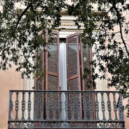 Infisso edificio di pregio architettonico da migliorare senza sostituirlo