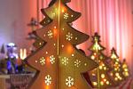 Lumi in Aria, albero con luci di Natale per la tavola