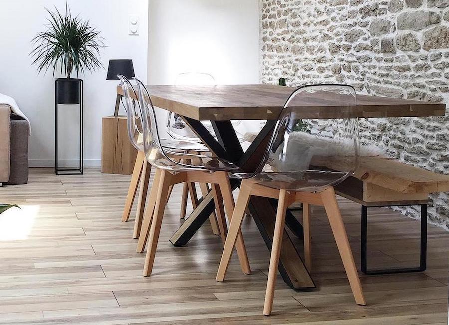 Sedia Easy con struttura in legno chiaro - Foto by Westwing