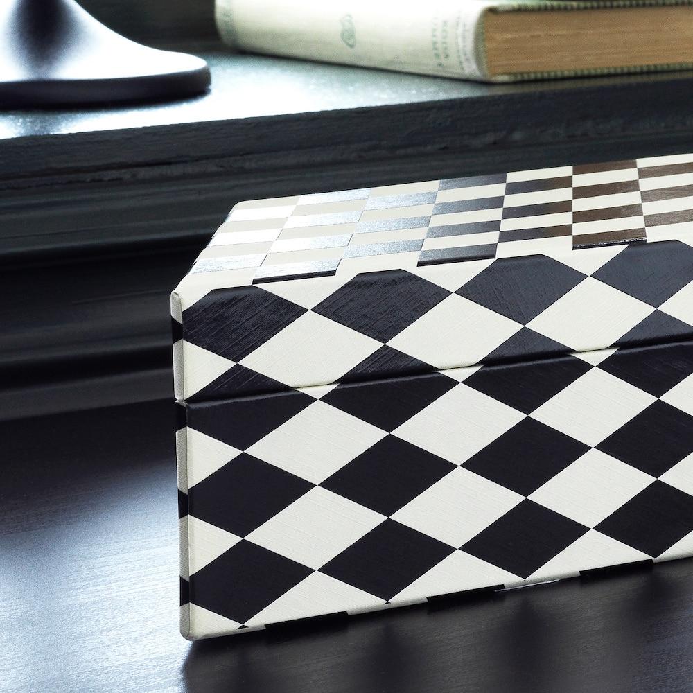 Scatola bianca e nera Dekorera - Foto by Ikea
