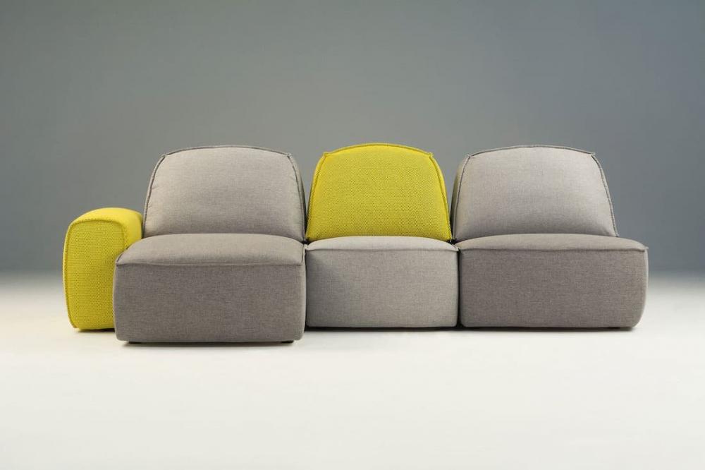 Divano modulare Lazy, giallo e grigio - Foto by Studio Pastina