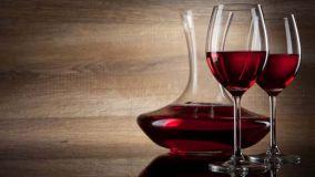 Decanter: un accessorio fondamentale per una perfetta degustazione del vino