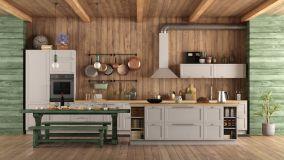 Arredare una cucina di campagna con mobili dallo stile senza tempo