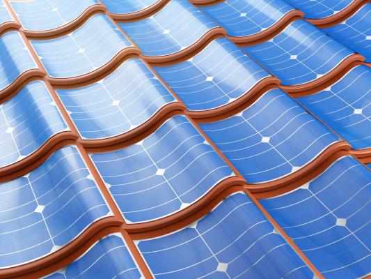 Tegole fotovoltaiche adattate alla copertura