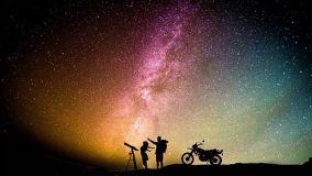 A caccia di stelle con il telescopio astronomico