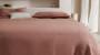 Arredo tessile casa, completo in lino rosa - Foto: Mango Hoome