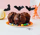 Semplici decorazioni di carta a forma di pipistrelli per Halloween